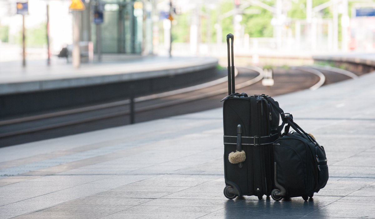 Body Found in Abandoned Suitcase Sparks Murder Mystery