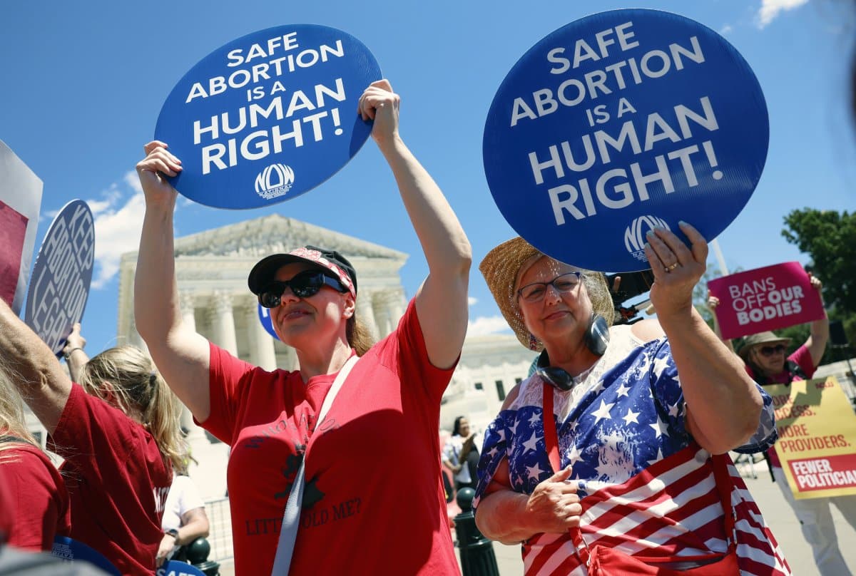 Florida Agency Sued Over Alleged ‘Misinformation’ About Abortion Rights