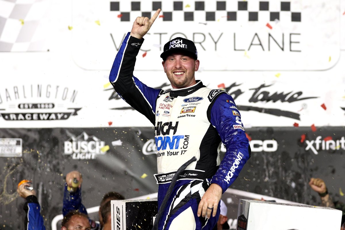 Denny Hamlin Breaks Down Briscoe’s Daring Pass on Larson and Chastain at Darlington