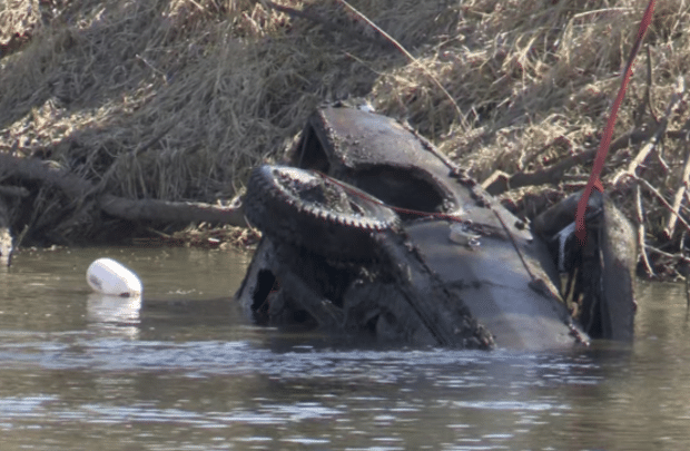 chevy-impala-river-wifr.png 