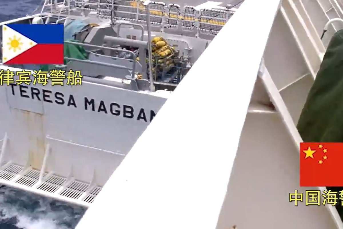 Chinese and Philippine Ships Collide