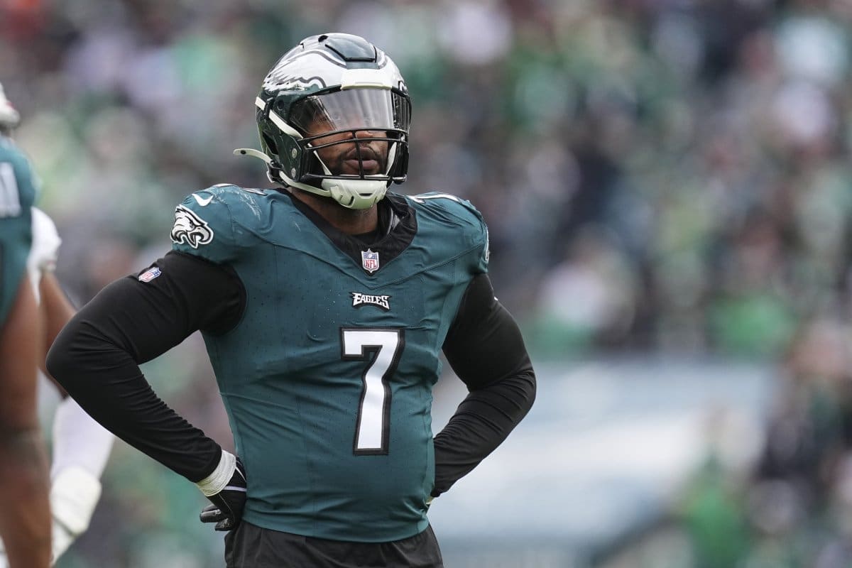 Jets May Have No Choice But to Trade Haason Reddick as Contract Dispute Gets Messier