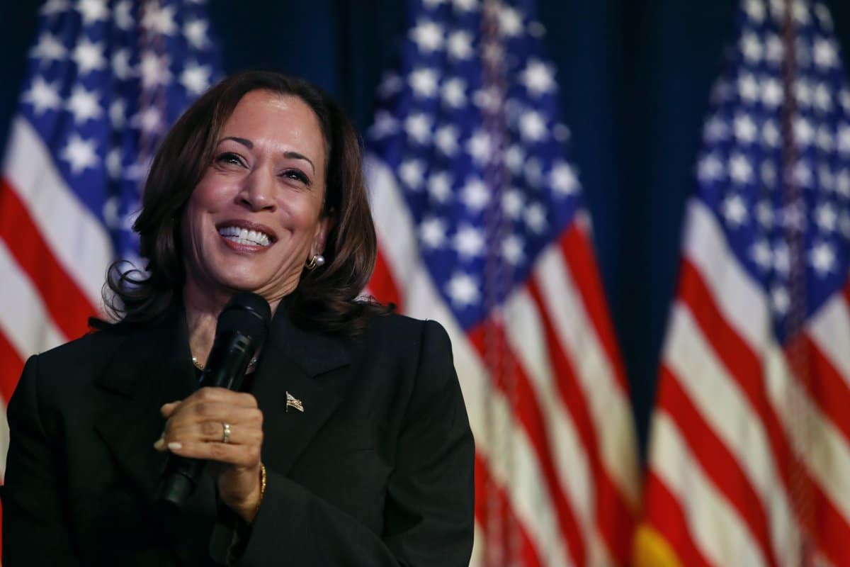 Three Charts Show Why Kamala Harris Won the Debate