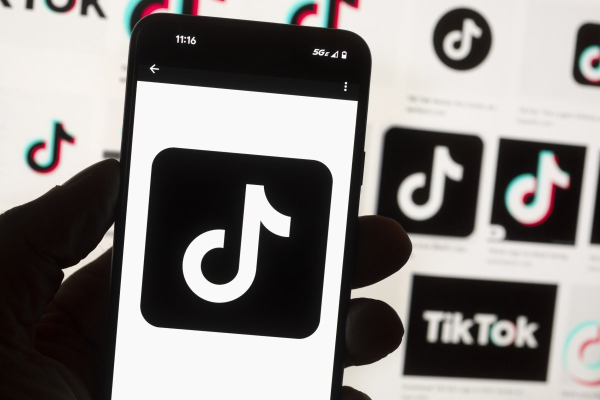 Be Wary of Trending TikTok Hacks—Especially Those Like the Chase Bank Glitch | Opinion