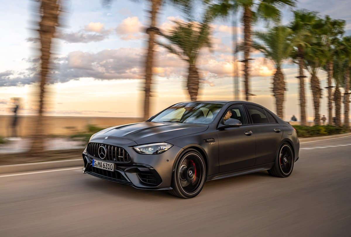 2024 Mercedes-AMG C63 S E Performance