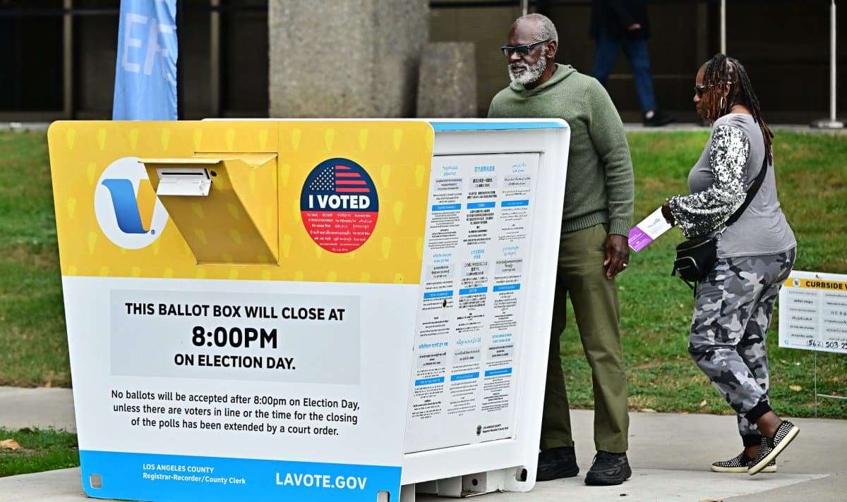 What Burned Ballots in Oregon, Washington Mean for Toss-Up House Races