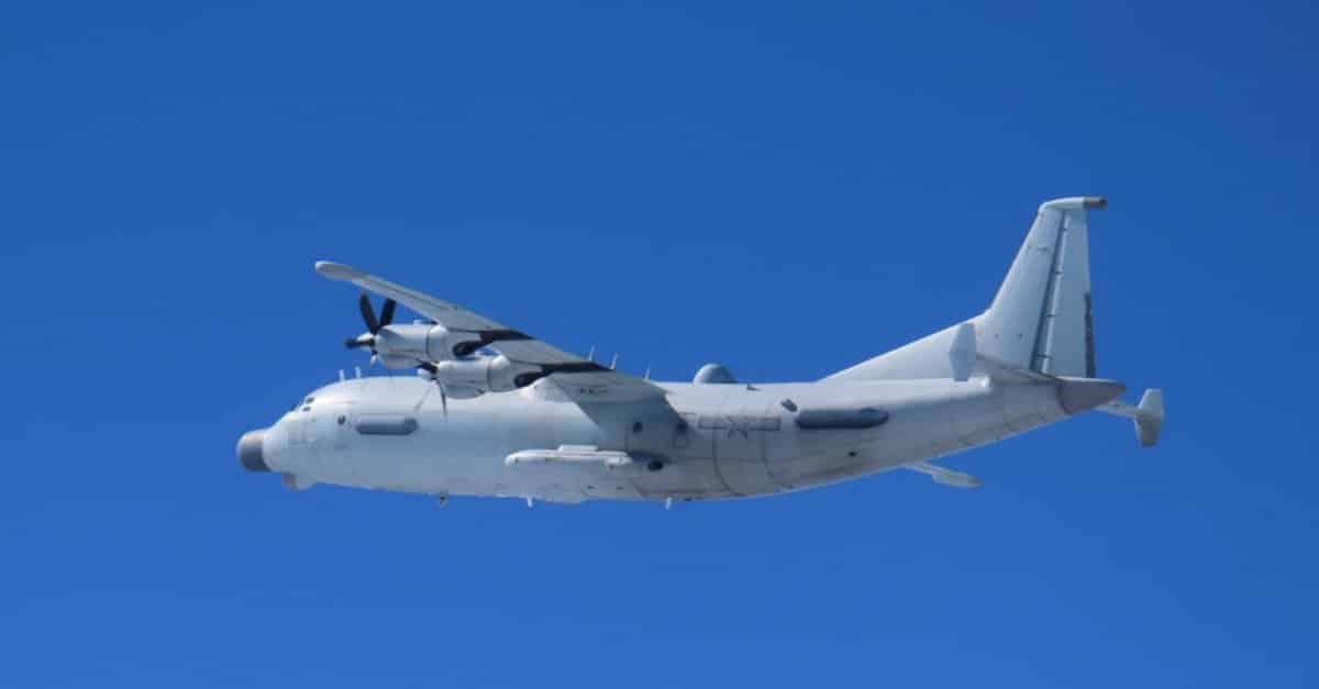 Chinese Military Aircraft Flies Near Japan