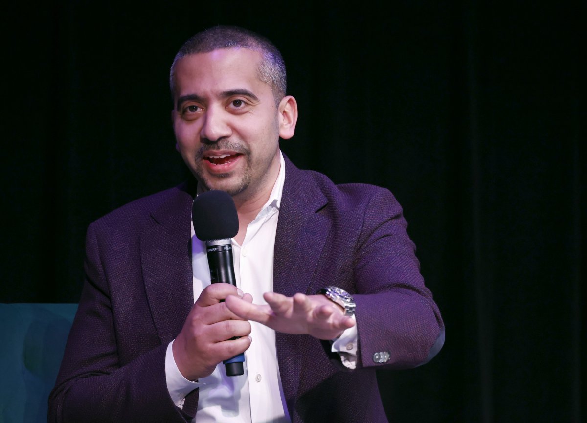 CNN Kicks Out Guest Who Told Mehdi Hasan ‘Hope Your Beeper Doesn’t Go Off’