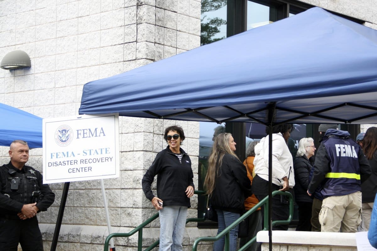 Tennessee Sheriff Says Witnesses Saw Armed Group Harassing FEMA Workers