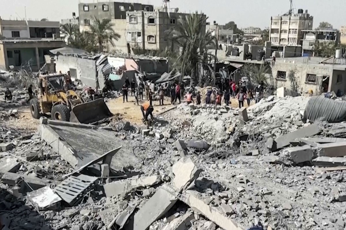 Israeli airstrikes, Khan Younis, Gaza