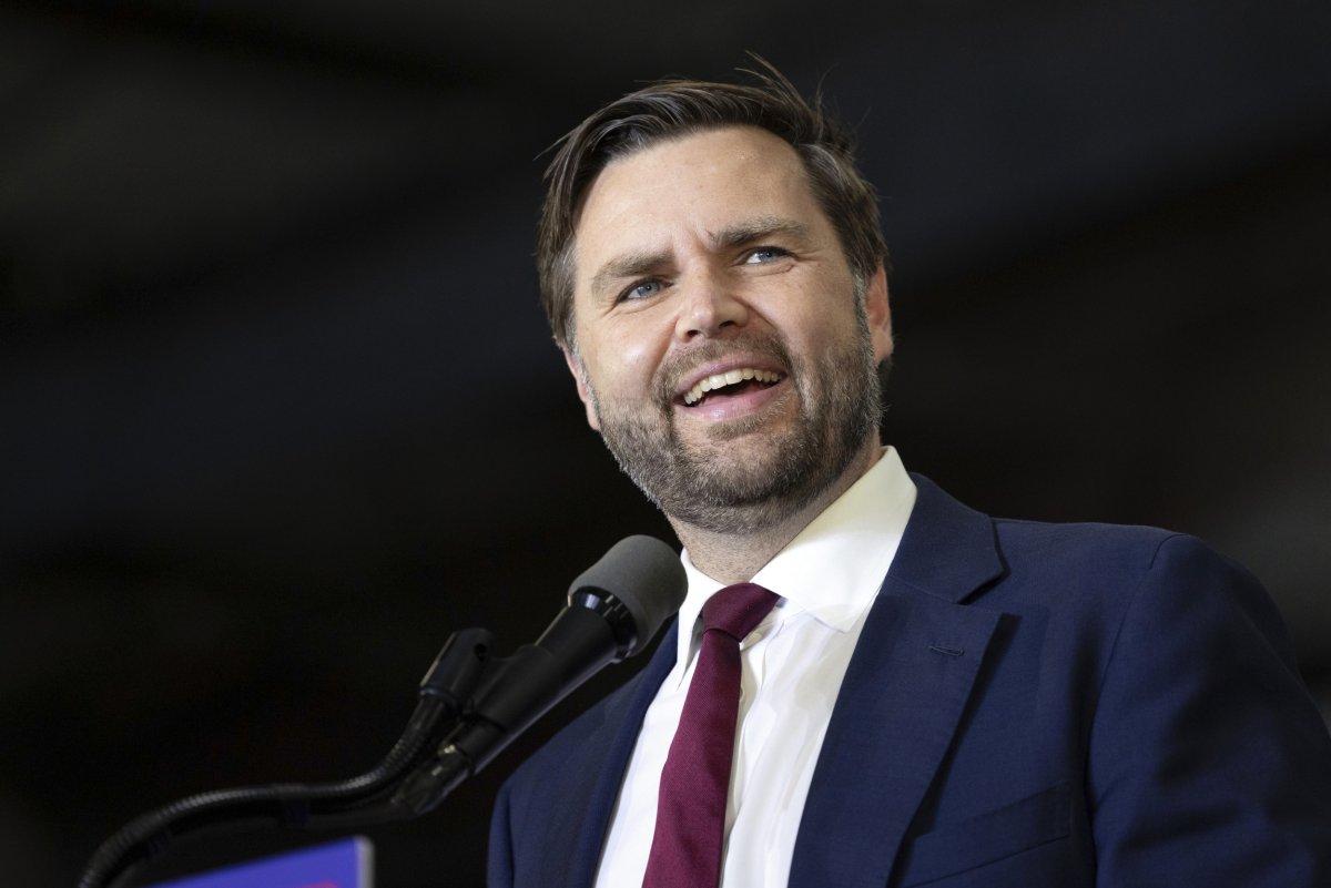 Trump Adviser Shares ‘Home Run’ Advice For Vance Ahead of Walz TV Debate