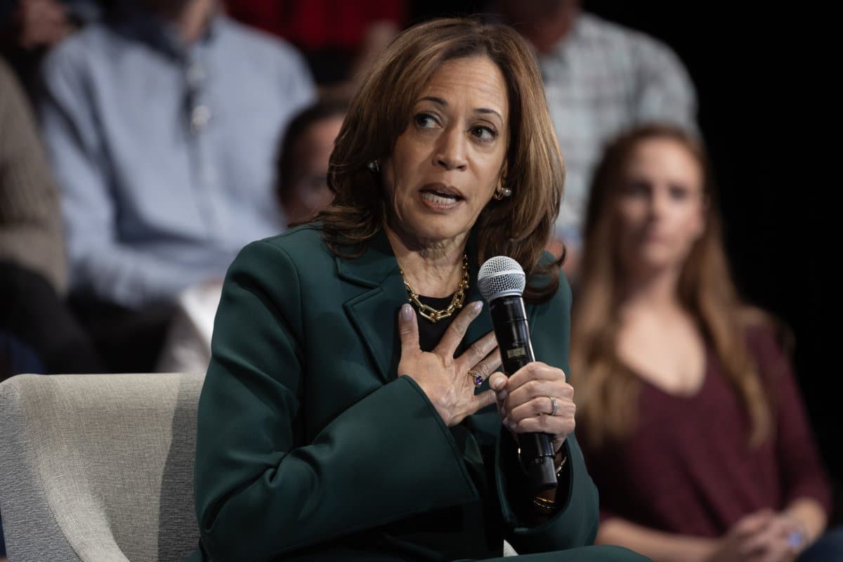 Kamala Harris Dealt Blow by Home State Newspaper