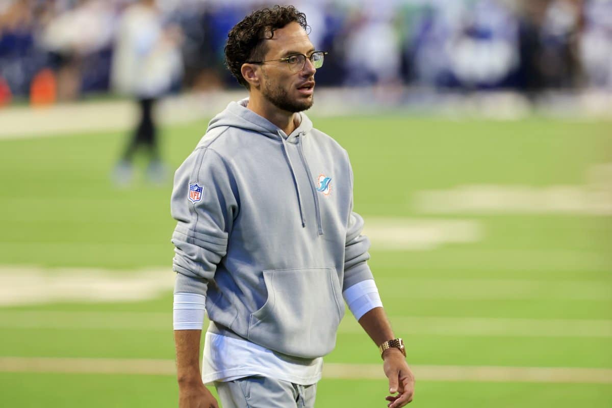 Dolphins Place Pro Bowl Quarterback on Injured Reserve