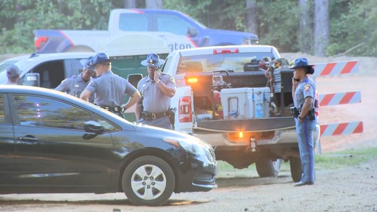 Demolition Prep Collapses Mississippi Bridge, Kills Three