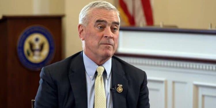 Congressman who saved a life on the job retires