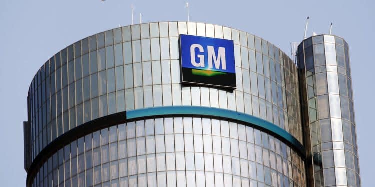 GM recalls 132K pickups for tailgates that can open unexpectedly