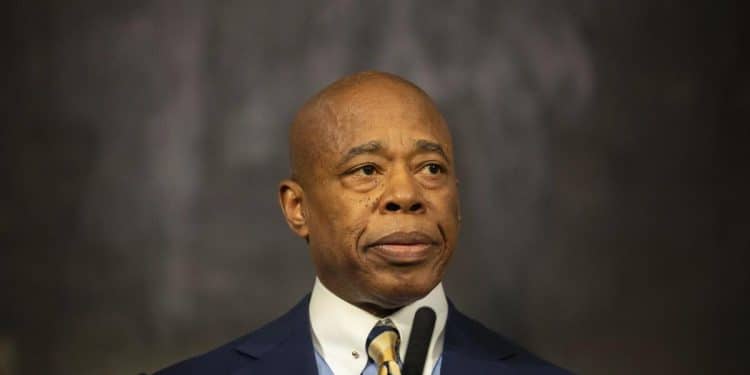 Trump says he’d “look at” a pardon for NYC Mayor Eric Adams