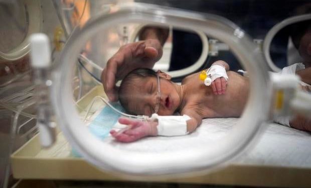Gaza babies struggle as temperatures drop and war continues around them
