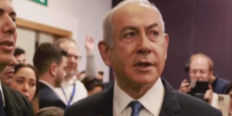 Netanyahu takes stand in corruption trial, lectures on relationships between media, politicians