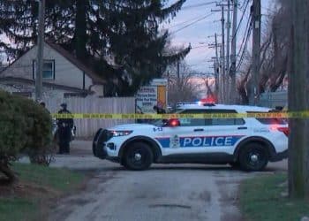 Homicide probe launched after 3 women found dead in Ohio home