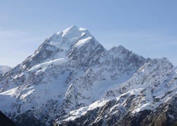 Missing U.S. climbers’ gear found on New Zealand’s highest peak