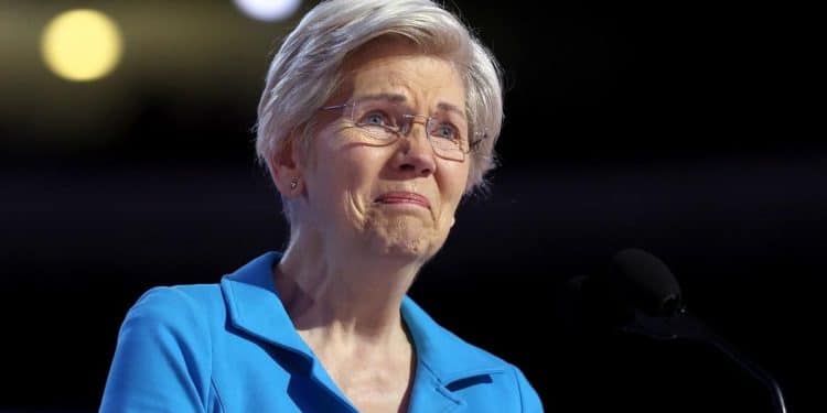Sen. Warren pushes bill to make it easier to declare bankruptcy