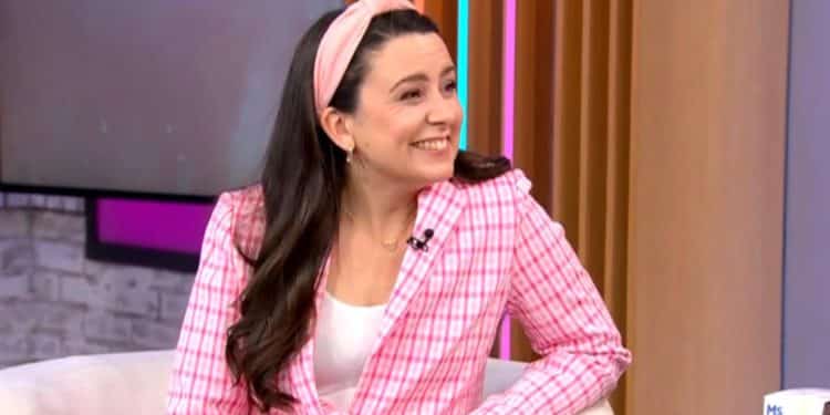 YouTube’s Ms. Rachel takes on first words and potty training in new books