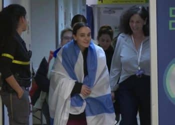 First hostages return to Israel as ceasefire with Hamas takes effect