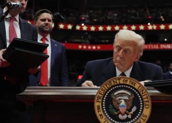 Trump to withdraw U.S. from Paris climate agreement again