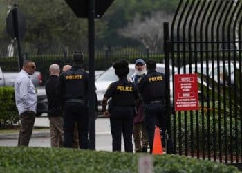 Colombia rejects U.S. military-assisted deportation flights