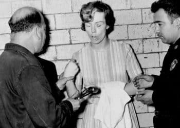 Case solved decades after woman tried for 3 murders vanished from prison