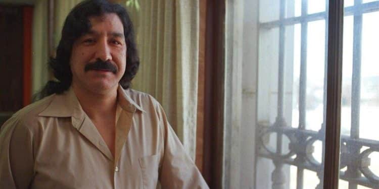 Biden commutes sentence for Leonard Peltier