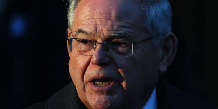 How did Bob Menendez react to his sentencing in the courtroom?