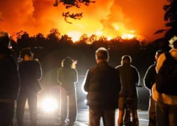 Weather forecast for California as it digs through the rubble of wildfires