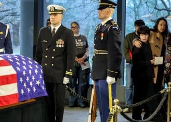 Public continues to pay respects to Jimmy Carter in Atlanta before former president lies in state