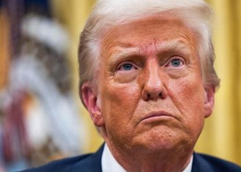 Leaders around the world react as Trump hits the ground running