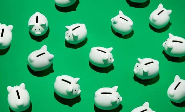 $10,000 long-term CDs vs. short-term CDs: Which is better to open now?