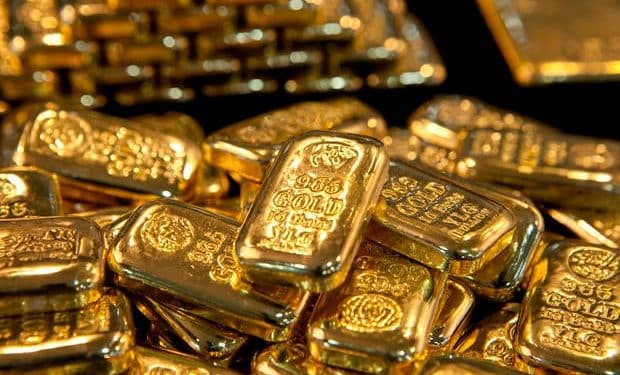 Are 1-gram or 1-ounce gold bars better to invest in now?