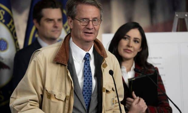 UFO is moving at incredible speeds underwater, congressman says