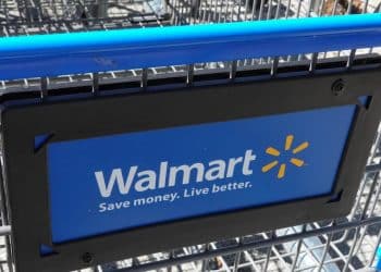 Investors urge Walmart to not “give in bullying” regarding diversity
