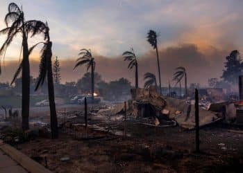 Southern California prepares for “life-threatening” windstorm