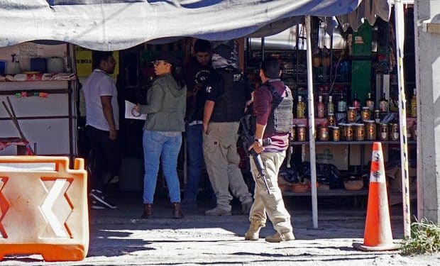 10 gunmen killed in shootout with police amid cartel turf battles