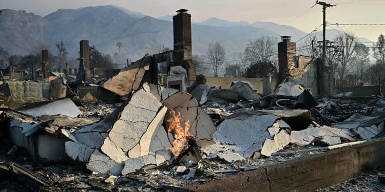 Los Angeles wildfires lead to first lawsuits against utilities