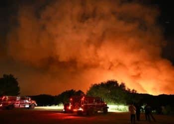 Why was there no water in a large reservoir when the fires in L.A. broke out?