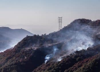 California fires deaths rise as L.A. braces for stronger winds