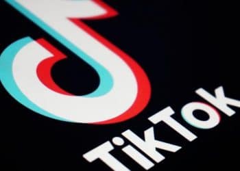 TikTok voluntarily shuts down in the U.S. as divest-or-ban law set to take effect