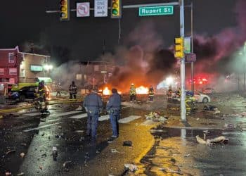 Watch live: Plane crash in Northeast Philly leaves multiple houses on fire, causes explosion