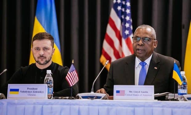 As U.S. announces new Ukraine aid package, Zelenskyy says send troops