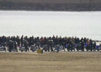 Families of victims of deadly midair collision near Washington, D.C., visit wreckage site