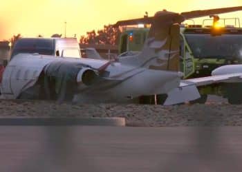 Video first obtained by CBS Phoenix affiliate shows Arizona plane crash, leaving 1 dead
